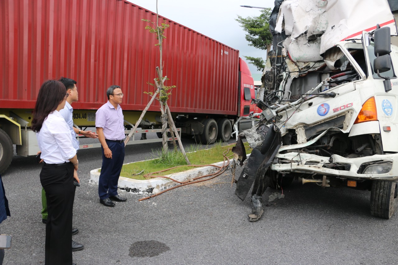Khánh Hòa: Khởi tố tài xế xe tải gây tai nạn khiến 3 người chết, 8 người bị thương