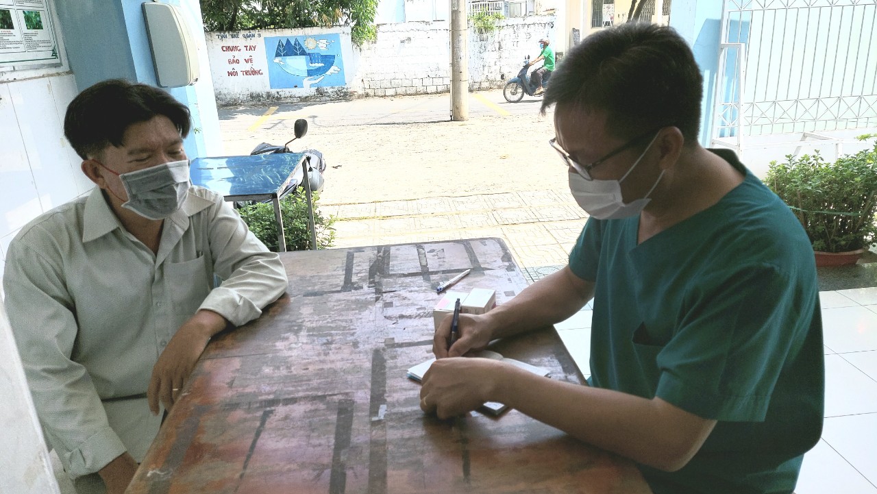 TP HCM thí điểm xây dựng danh mục thuốc thiết yếu tại trạm y tế
