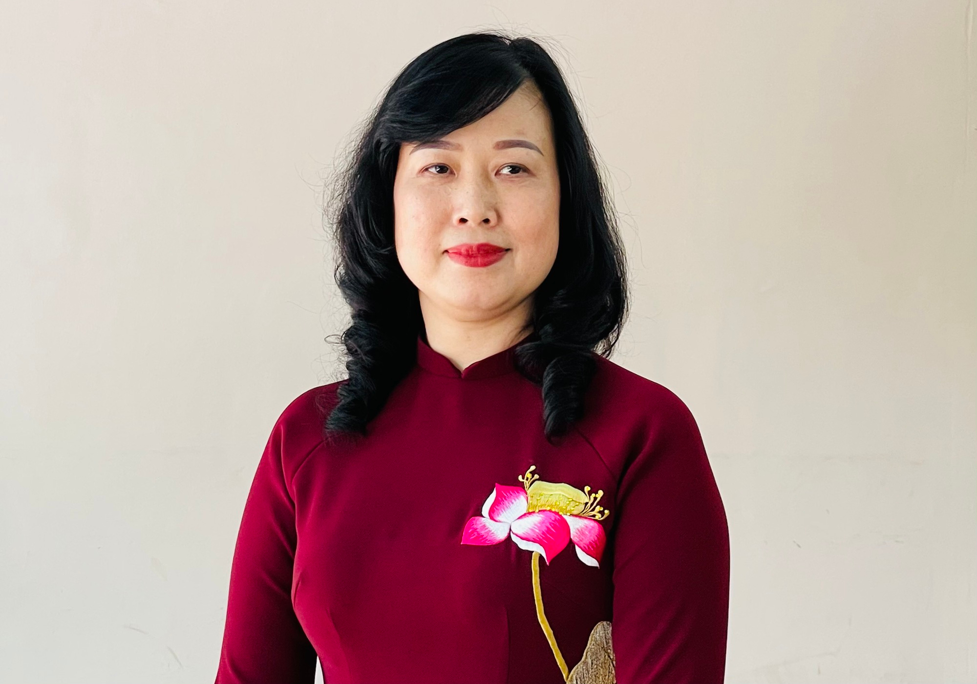 Quyền Bộ trưởng Y tế Đ&agrave;o Hồng Lan: Chỉ tiếc rằng sao trước đ&acirc;y t&ocirc;i kh&ocirc;ng đi học ng&agrave;nh y - Ảnh 2.