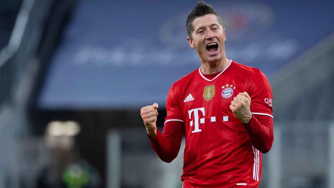 Barcelona chốt hạ thương vụ Lewandowski