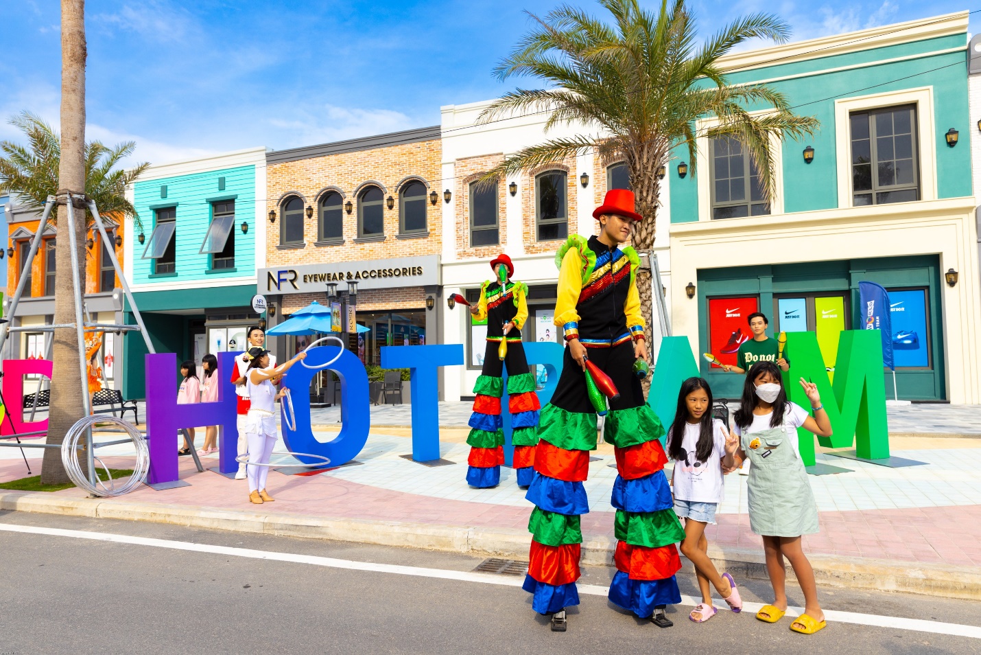 NovaWorld Ho Tram làm giàu bản sắc cho du lịch Hồ Tràm - Ảnh 2.