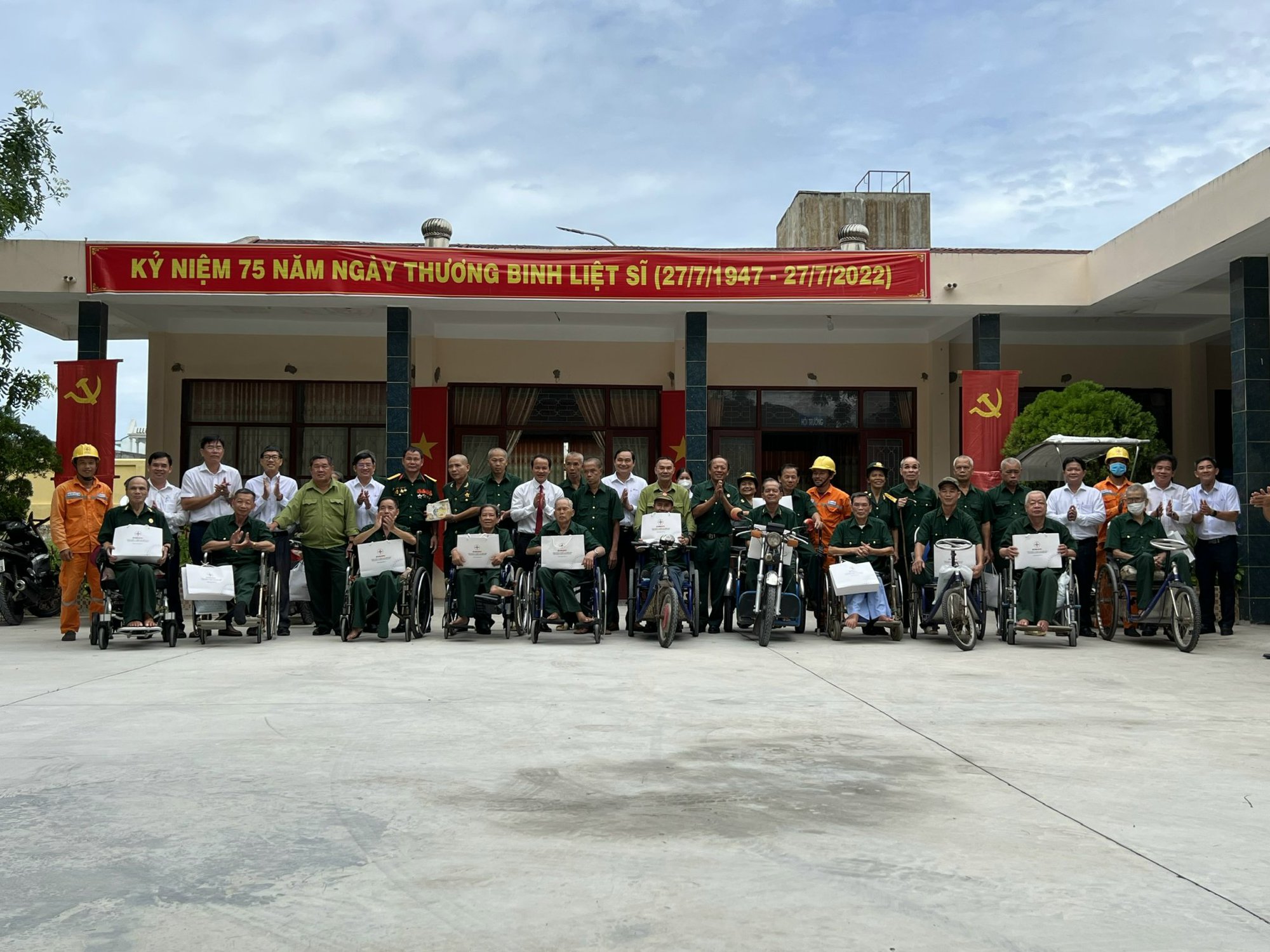Nghĩa tình ngành điện miền Nam với các thương, bệnh binh - Ảnh 4.