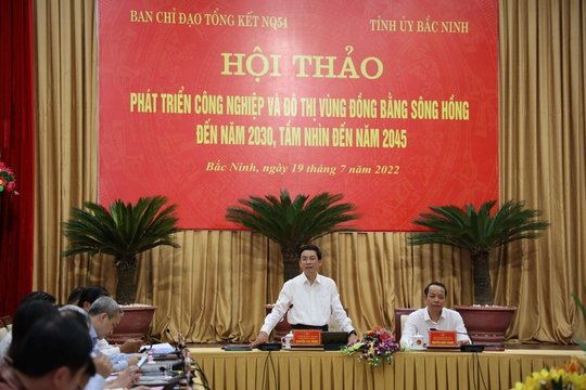 &Ocirc;ng Nguyễn Duy Hưng: Đường L&ecirc; Văn Lương l&agrave; điển h&igrave;nh của việc quy hoạch bất cập - Ảnh 1.