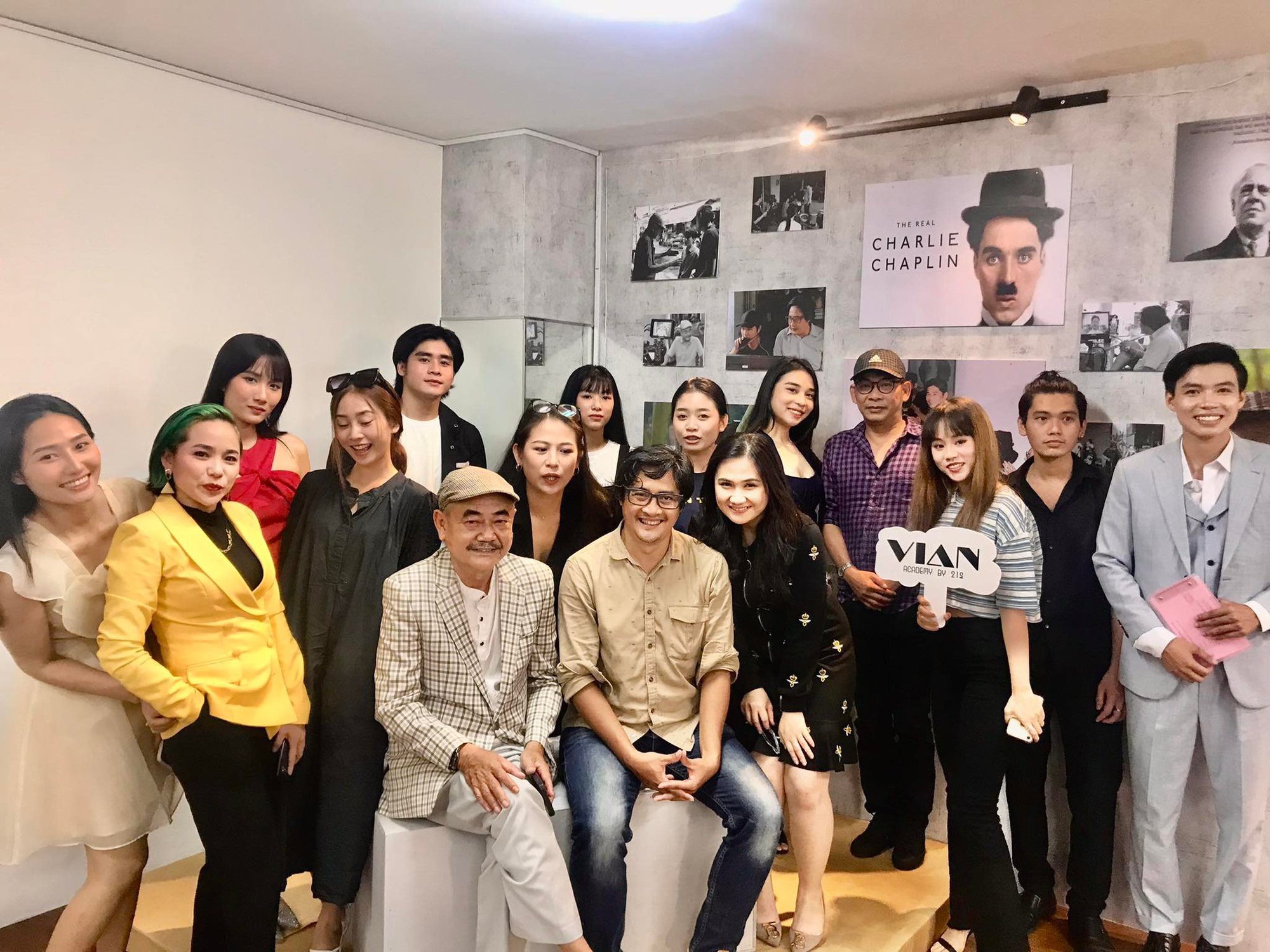 NSND Việt Anh mở lớp đ&agrave;o tạo diễn xuất điện ảnh - Ảnh 4.