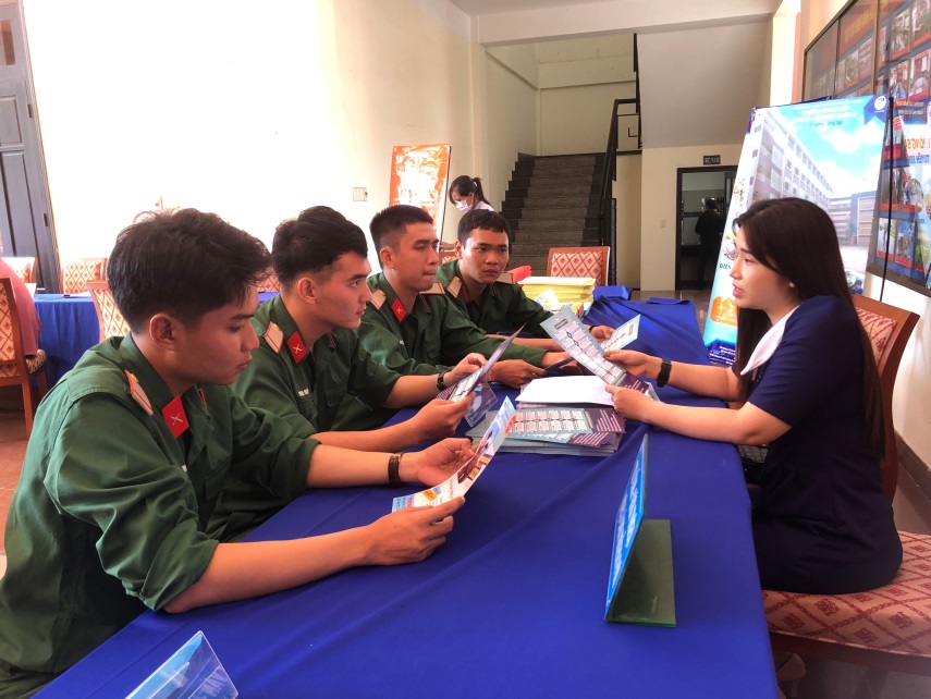 Giới thiệu việc làm cho bộ đội xuất ngũ