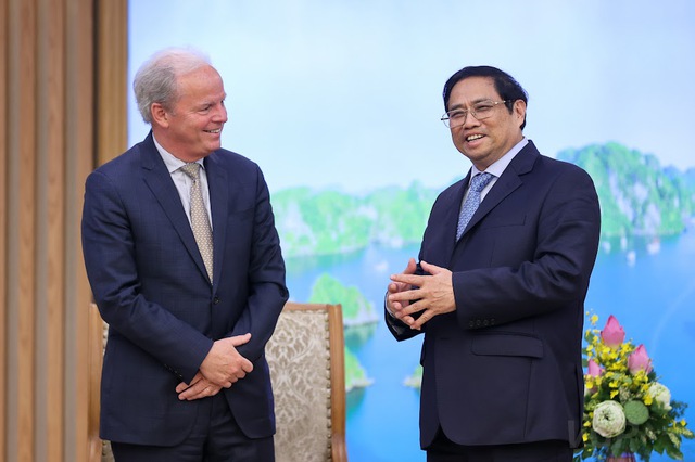 Tổng giám đốc WB nói về việc đi dạo Hồ Gươm