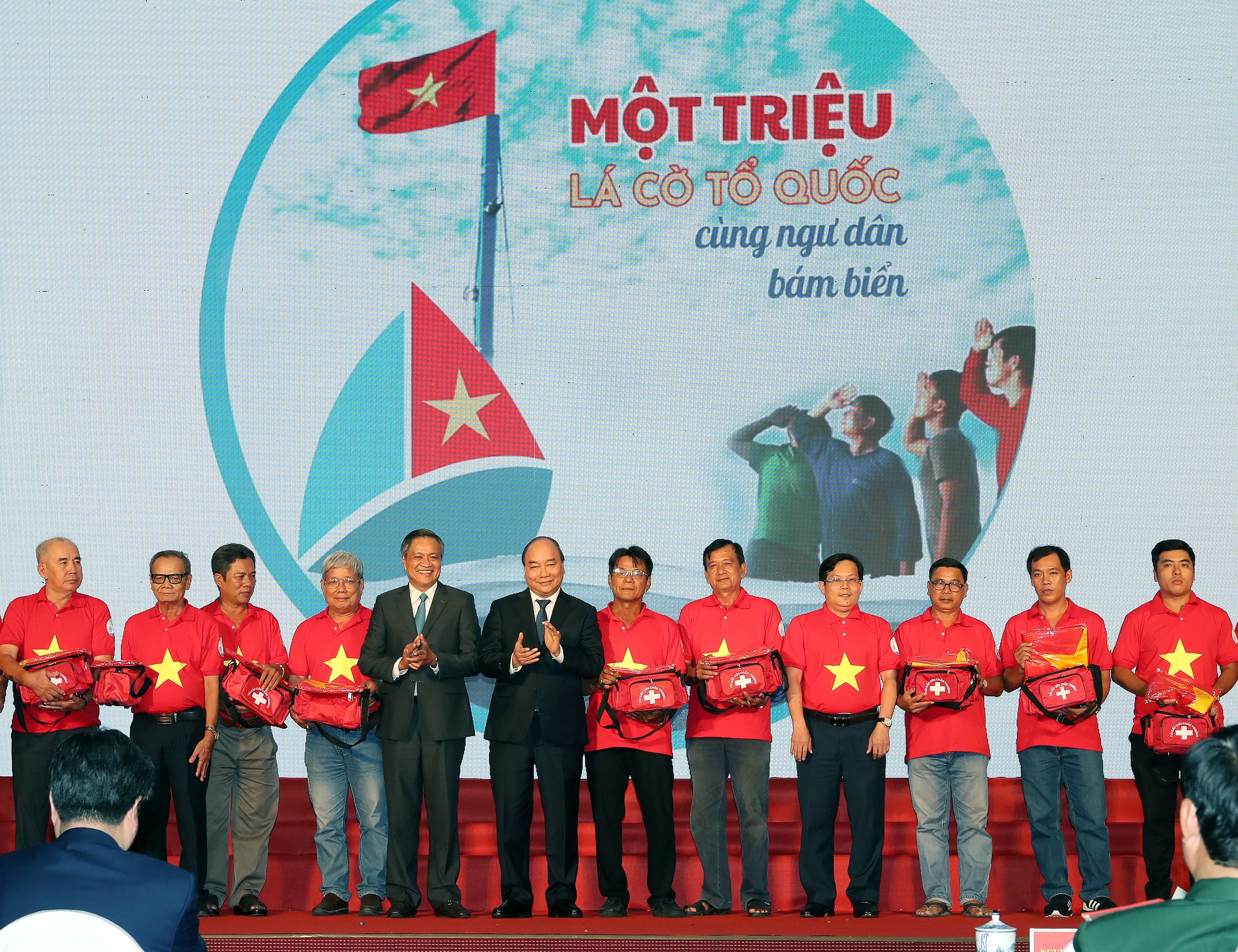 Mời bạn đọc tham gia 2 cuộc thi viết và ảnh