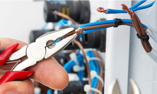 Lật tẩy những người giả thợ điện làm chuyện mờ ám tại TP HCM