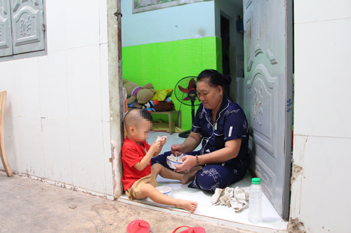 Đồng Nai đ&atilde; giải ng&acirc;n 56,8 tỉ đồng hỗ trợ thu&ecirc; trọ - Ảnh 1.