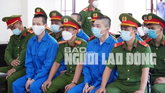X&eacute;t xử vụ &ldquo;Tịnh thất Bồng Lai&rdquo;: Bị c&aacute;o 90 tuổi L&ecirc; T&ugrave;ng V&acirc;n khai chưa c&oacute; vợ - Ảnh 5.