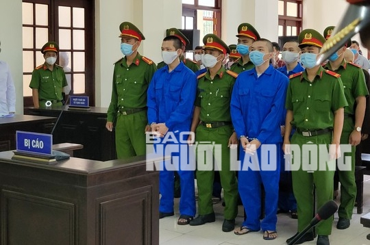 X&eacute;t xử vụ &ldquo;Tịnh thất Bồng Lai&rdquo;: Bị c&aacute;o 90 tuổi L&ecirc; T&ugrave;ng V&acirc;n khai chưa c&oacute; vợ - Ảnh 7.