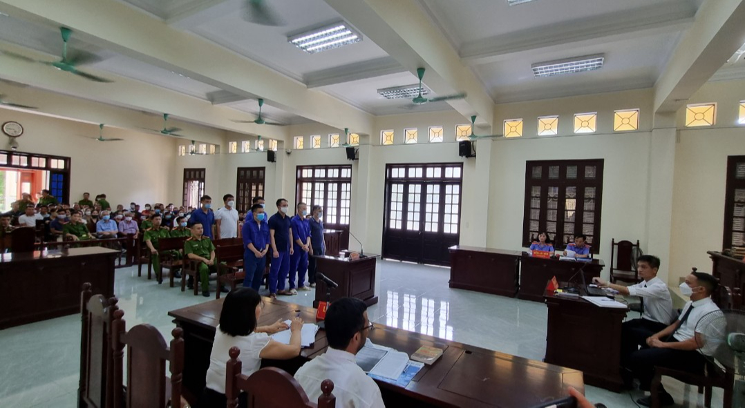 Cựu thiếu t&aacute; Trịnh Văn Khoa, người tố c&aacute;o cựu trưởng C&ocirc;ng an quận Đồ Sơn, vắng mặt tại t&ograve;a - Ảnh 2.