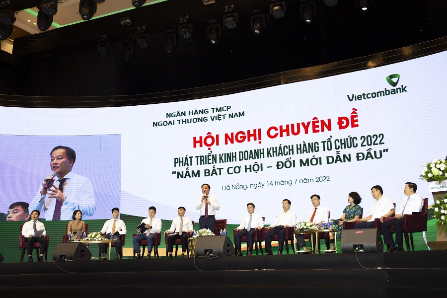 Hội nghị chuyên đề “Phát triển kinh doanh Khách hàng Tổ chức: Nắm bắt cơ hội - Đổi mới dẫn đầu"