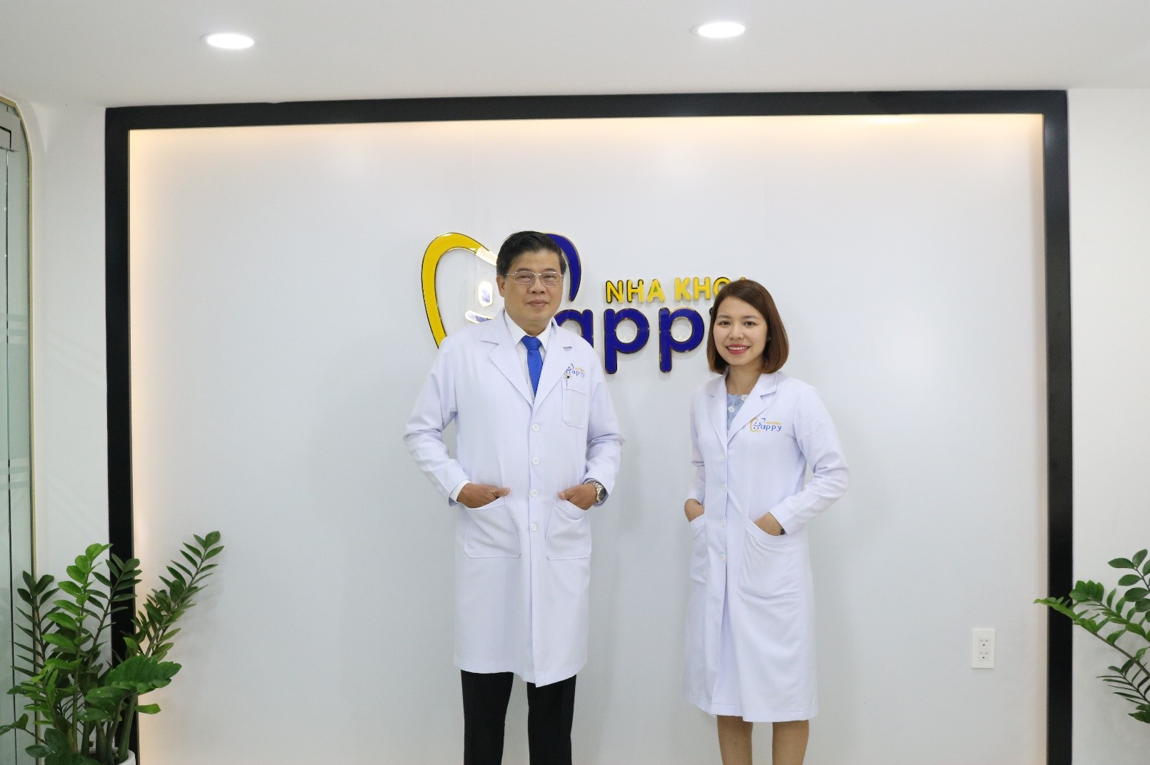 Nha khoa Happy hợp t&aacute;c với c&aacute;c b&aacute;c sĩ đầu ng&agrave;nh Chuy&ecirc;n khoa Răng H&agrave;m Mặt - Ảnh 3.