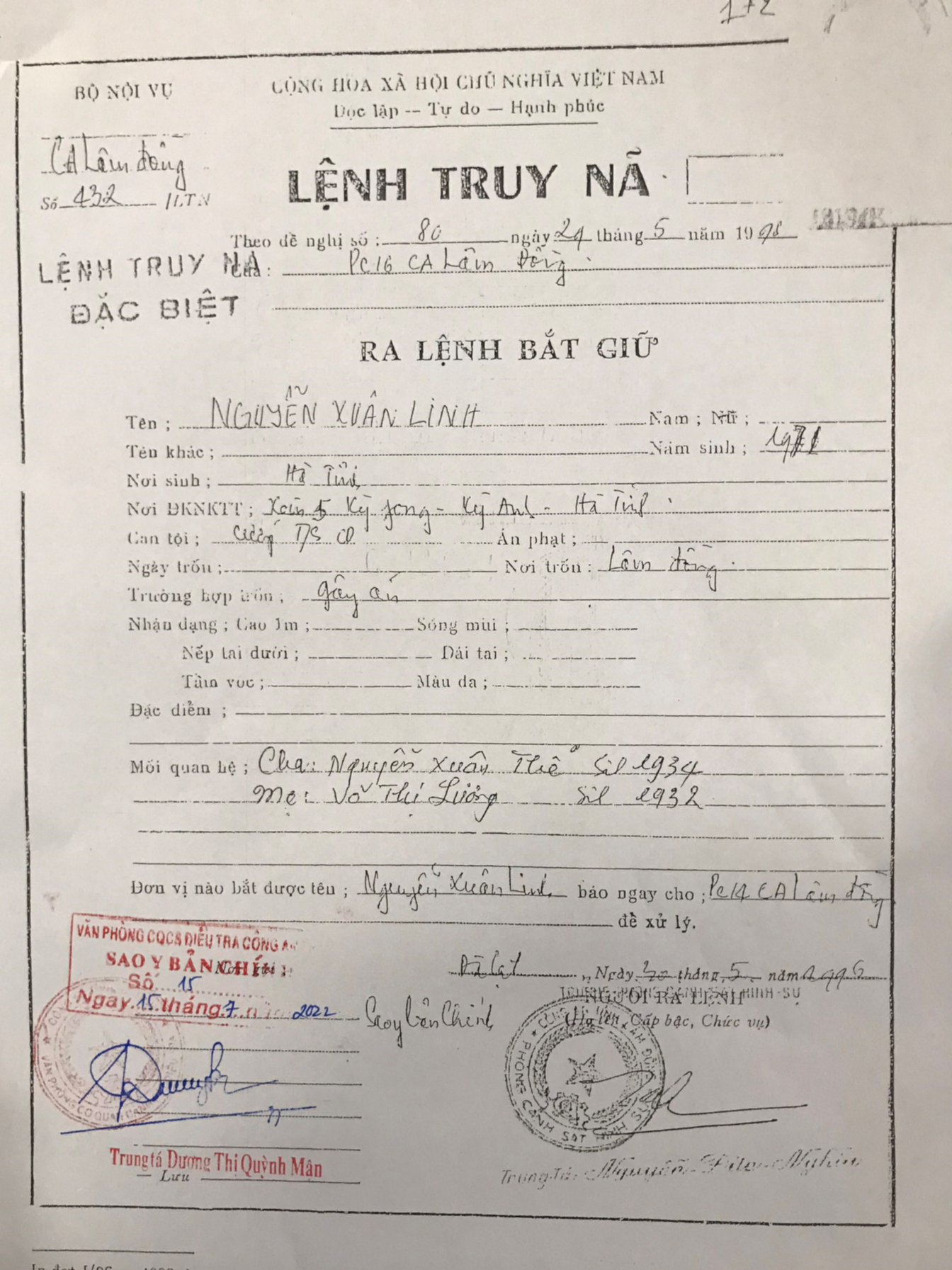 Bất ngờ với bộ mặt thật của 1 chủ tiệm tạp hóa ở TP Rạch Giá - Ảnh 2.