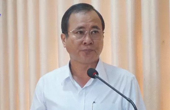 Nguyên bí thư tỉnh Bình Dương Trần Văn Nam chuẩn bị hầu toà tại Hà Nội