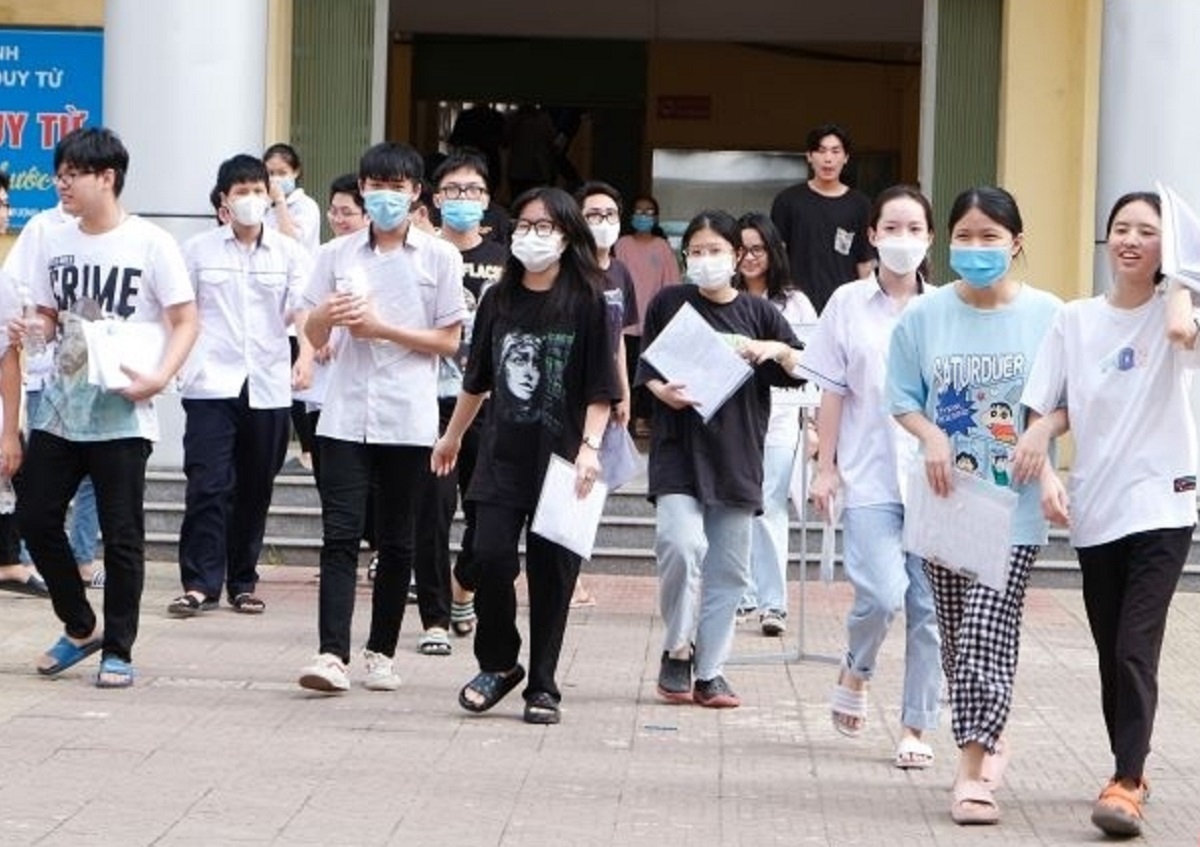 Thanh H&oacute;a c&oacute; hơn 400 điểm 10 tại kỳ thi tốt nghiệp THPT 2022, cao nhất nước - Ảnh 1.