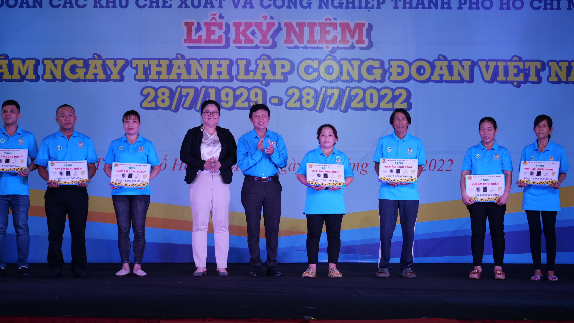 Nhiều hoạt động chăm lo cho đo&agrave;n vi&ecirc;n - lao động - Ảnh 3.