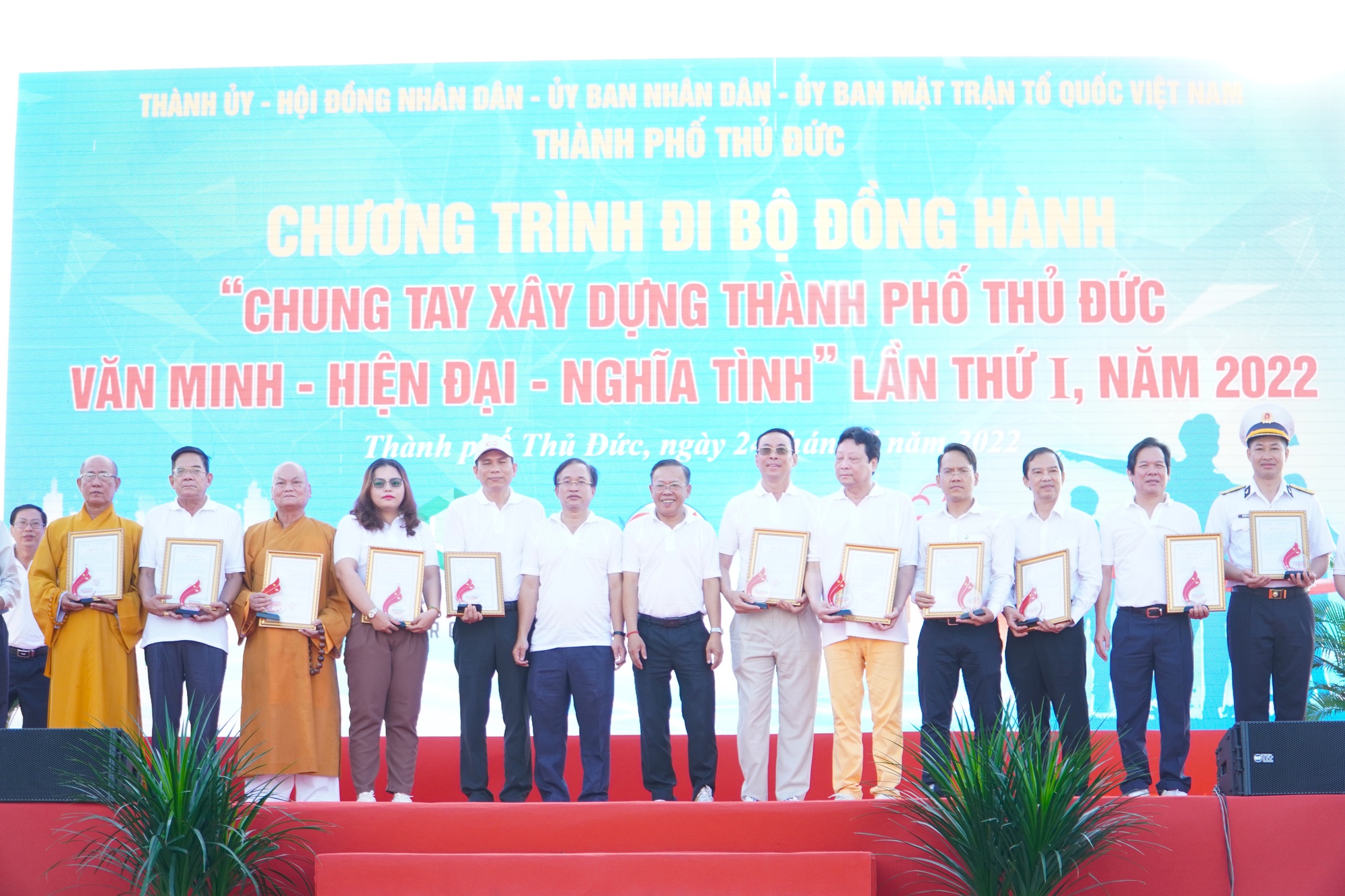 Ngày cuối tuần ý nghĩa ở TP Thủ Đức - Ảnh 1.