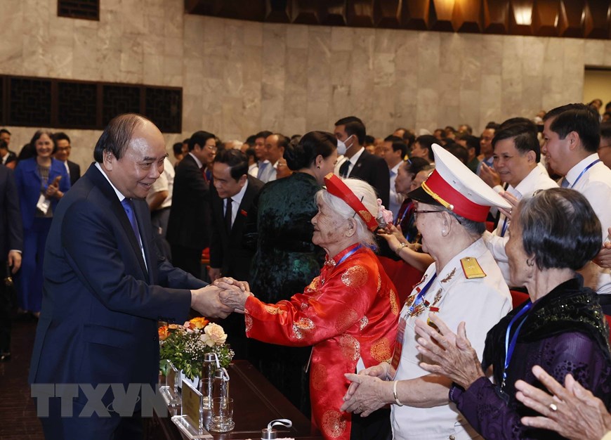 Kỷ niệm 75 năm Ngày Thương binh - Liệt sĩ và tuyên dương 450 người có công tiêu biểu toàn quốc