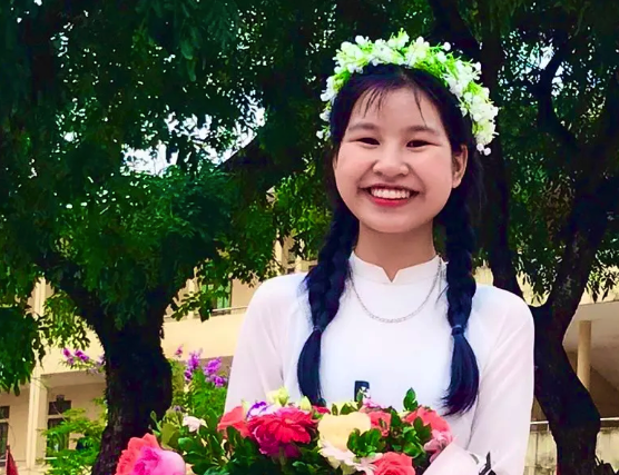 Thủ khoa chia sẻ "bí quyết không đặc biệt"
