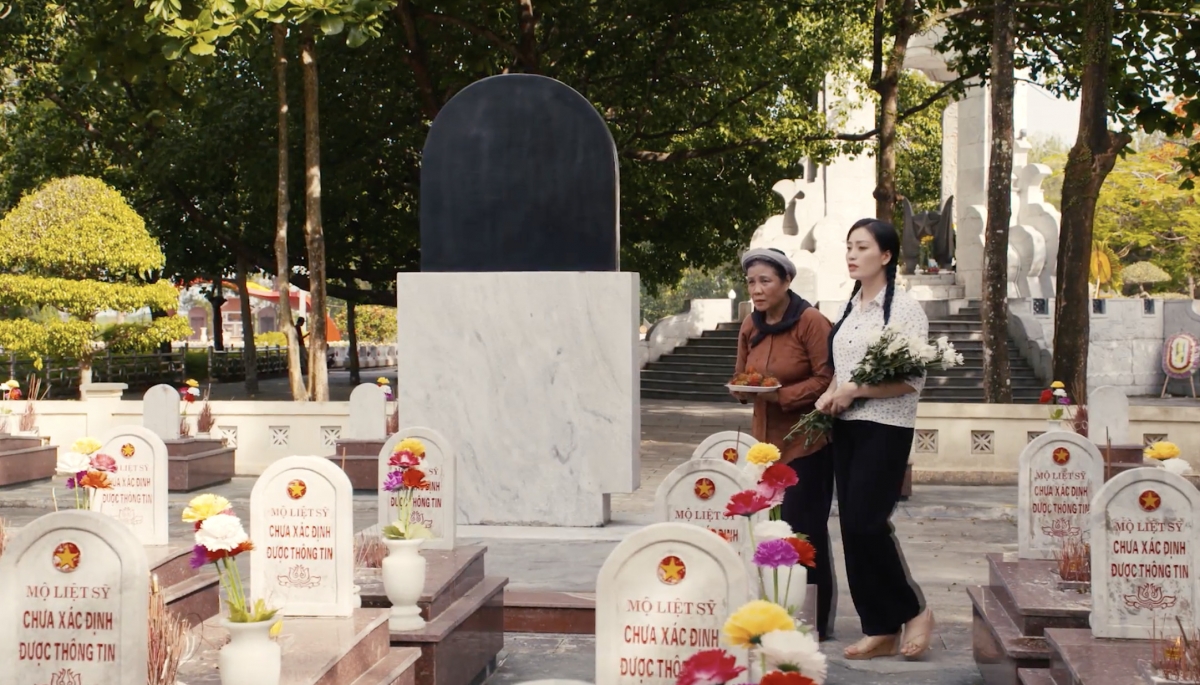 Quán quân Sao mai Huyền Trang mang "Khát vọng Trường Sơn" tưởng nhớ các anh hùng liệt sĩ