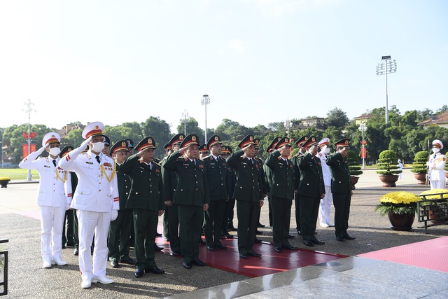 L&atilde;nh đạo Đảng, Nh&agrave; nước tưởng nhớ Chủ tịch Hồ Ch&iacute; Minh v&agrave; c&aacute;c Anh h&ugrave;ng liệt sĩ - Ảnh 11.