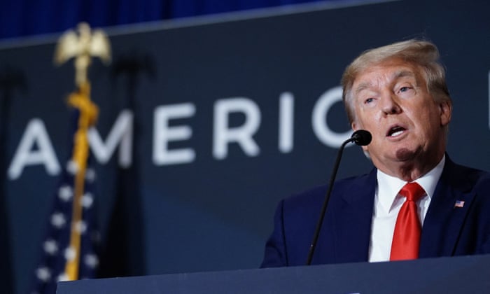 Thực hư chuyện &ocirc;ng Donald Trump từng ra lệnh điều 10.000 qu&acirc;n tới Điện Capitol - Ảnh 2.