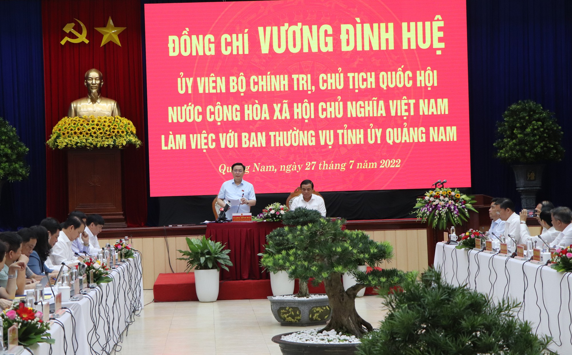 Chủ tịch Quốc hội: Quảng Nam phải ki&ecirc;n quyết xử l&yacute; dự &aacute;n treo, chậm tiến độ - Ảnh 5.