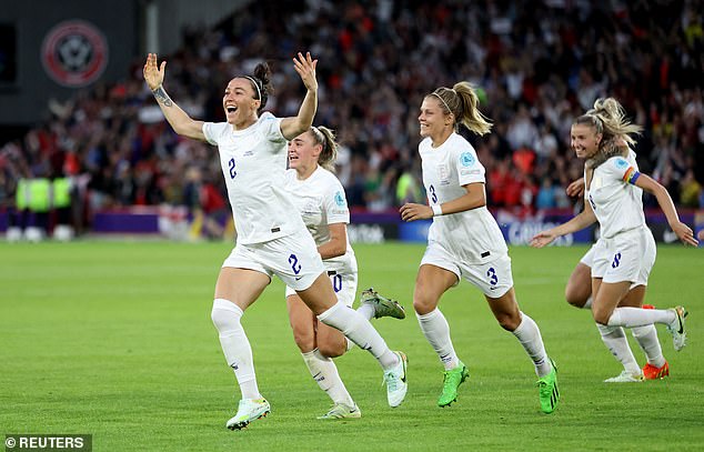 Sao Man United h&aacute;o hức xem Tam sư nữ v&agrave;o b&aacute;n kết Women Euro 2022 - Ảnh 9.