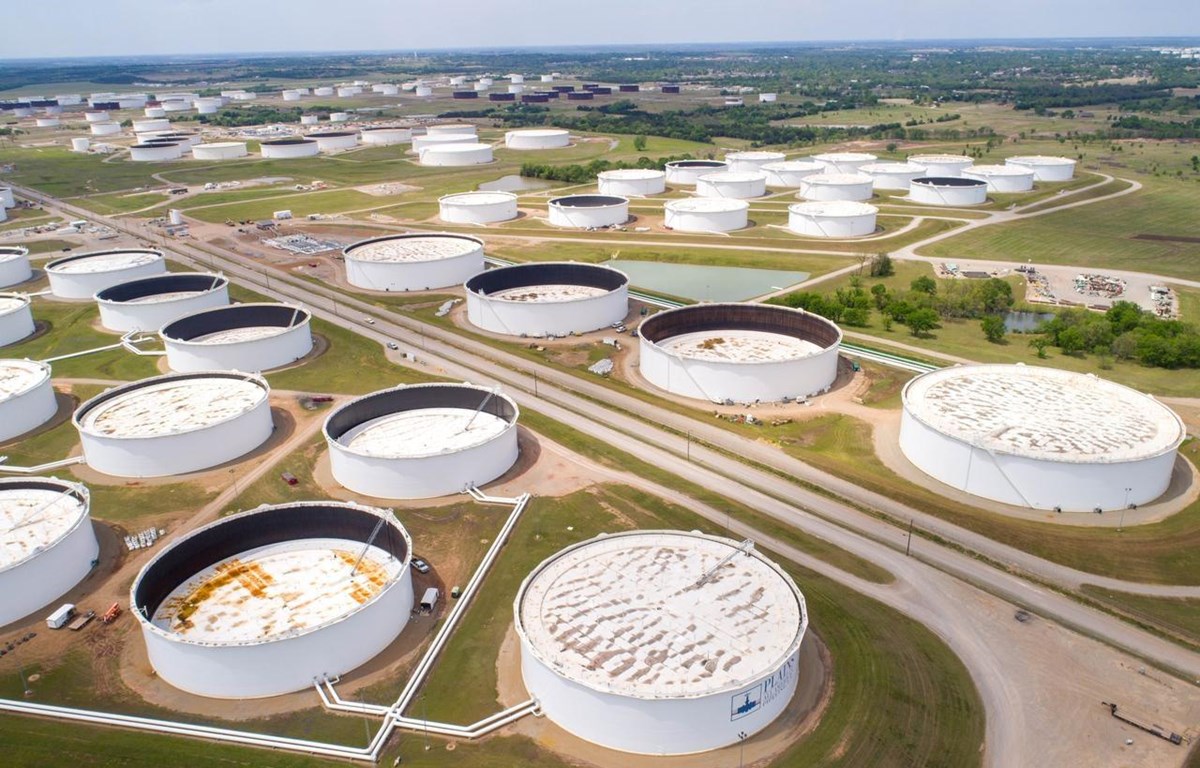 Mỹ xả kho dự trữ để “cứu” giá dầu, kinh tế Nga “khoẻ không tưởng”