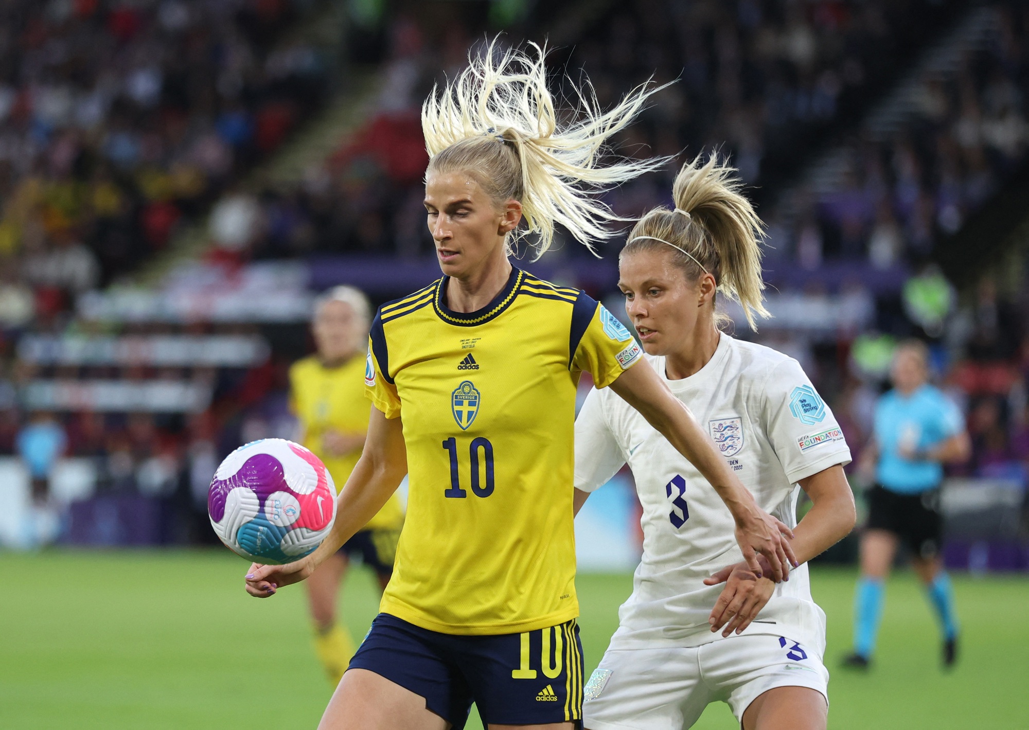 Sao Man United háo hức xem "Tam sư nữ" vào bán kết Women Euro 2022
