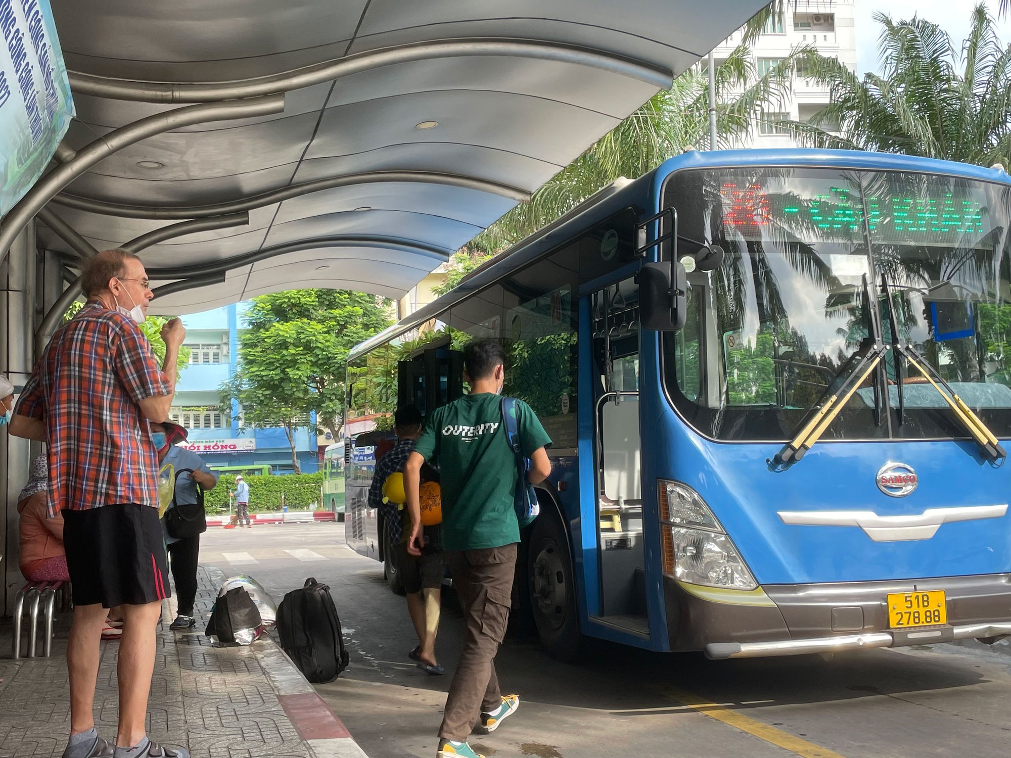 Đề xuất đi xe buýt hay metro chỉ cần 1 vé
