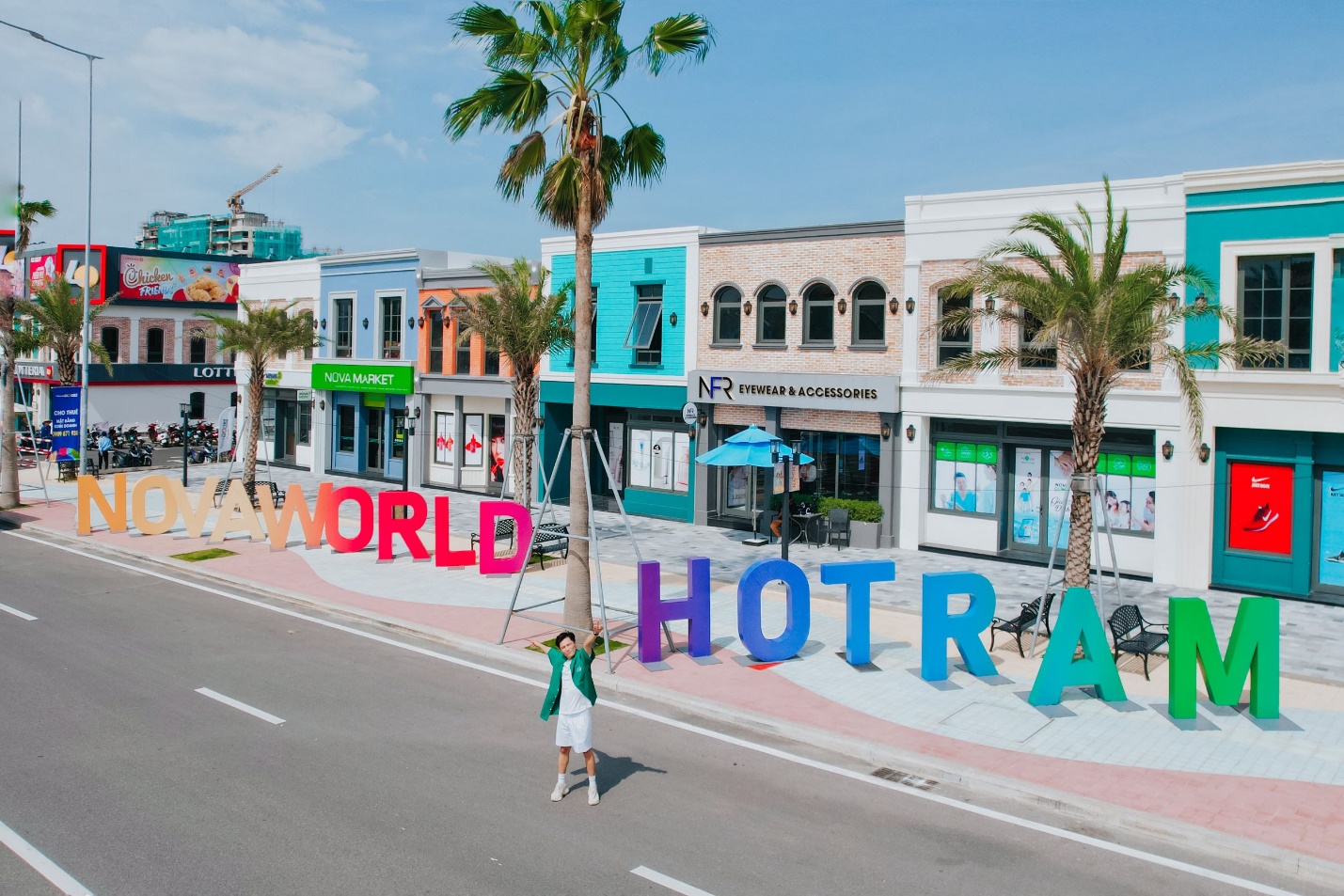 NovaWorld Ho Tram liên tục đón hàng loạt sao Việt ghé thăm