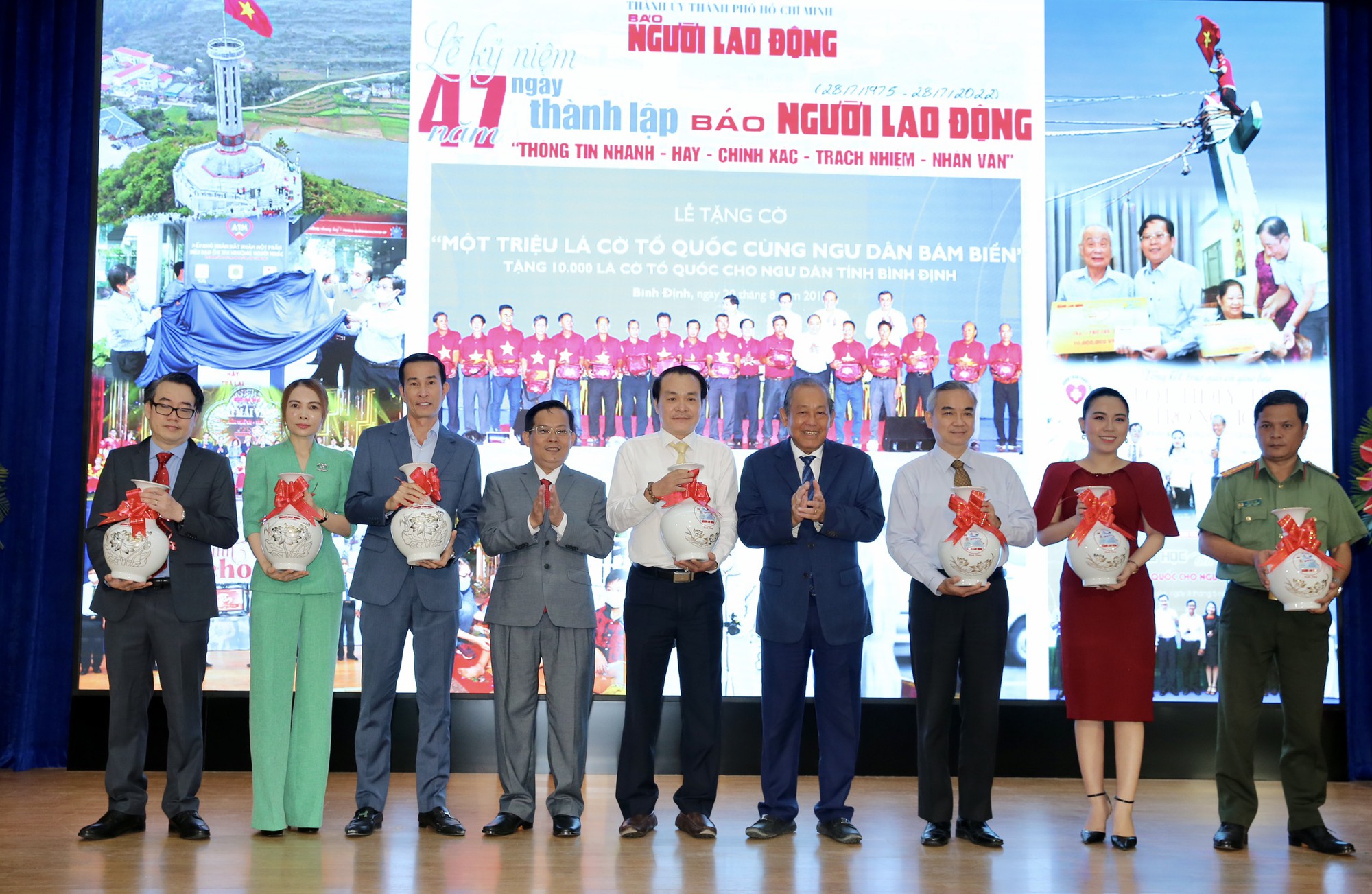 B&aacute;o Người Lao Động long trọng kỷ niệm 47 năm th&agrave;nh lập - Ảnh 8.