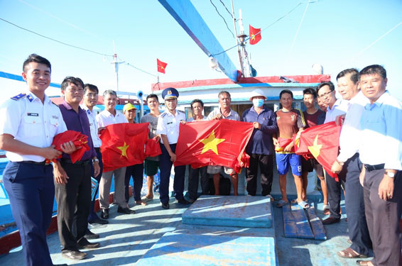 Thêm vững tin khi ra khơi