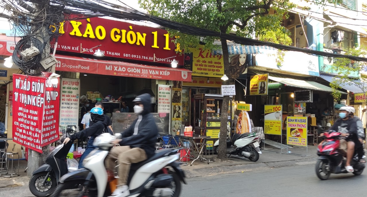 Biến &ldquo;thi&ecirc;n đường ẩm thực b&igrave;nh d&acirc;n&rdquo; Vạn Kiếp th&agrave;nh tuyến đường điểm - Ảnh 3.