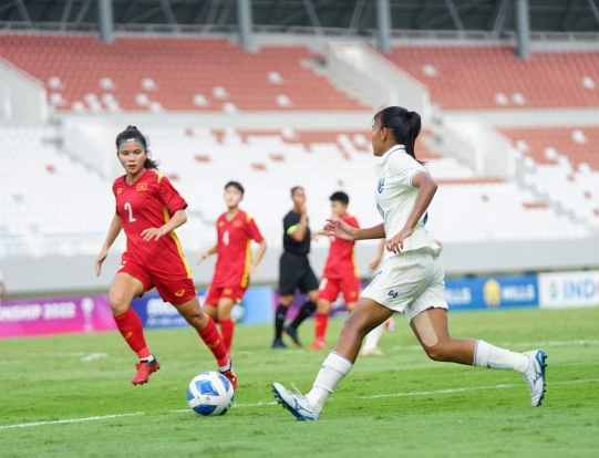 Tuyển nữ U18 Việt Nam đánh bại Thái Lan với tỉ số 1-0