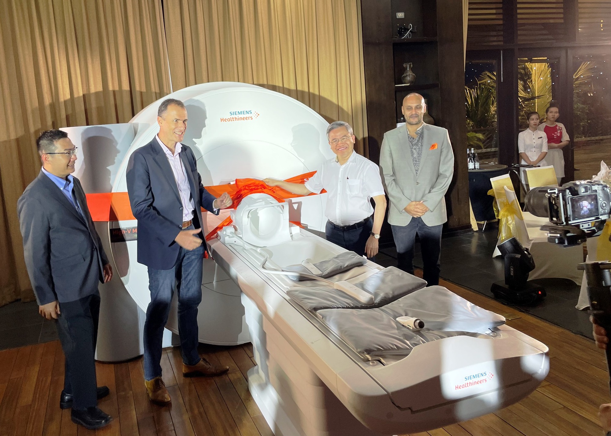 Ra mắt hệ thống MRI thế hệ mới MAGNETOM Free.Star đầu tiên của Đông Nam Á tại Việt Nam