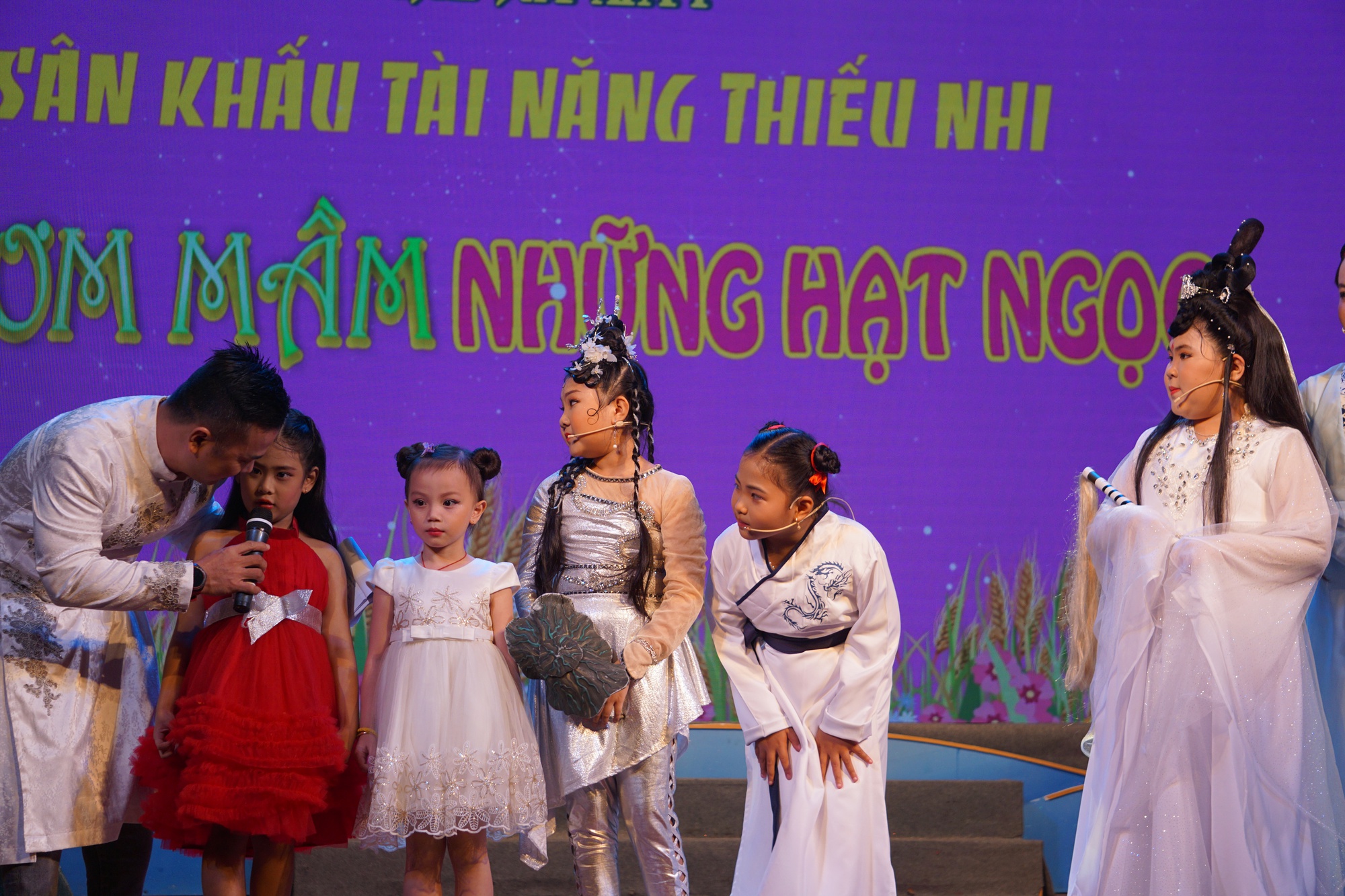 Ra mắt S&acirc;n khấu T&agrave;i năng thiếu nhi - Ảnh 5.