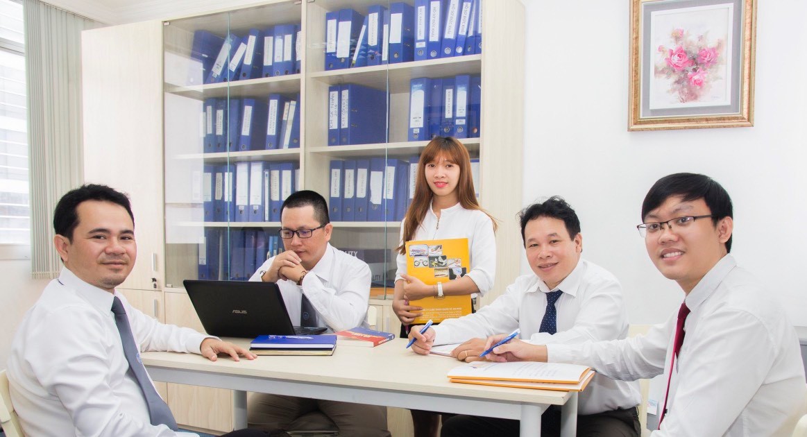 H&agrave;nh nghề luật sư &ndash; h&agrave;nh tr&igrave;nh học hỏi v&agrave; đổi mới - Ảnh 3.