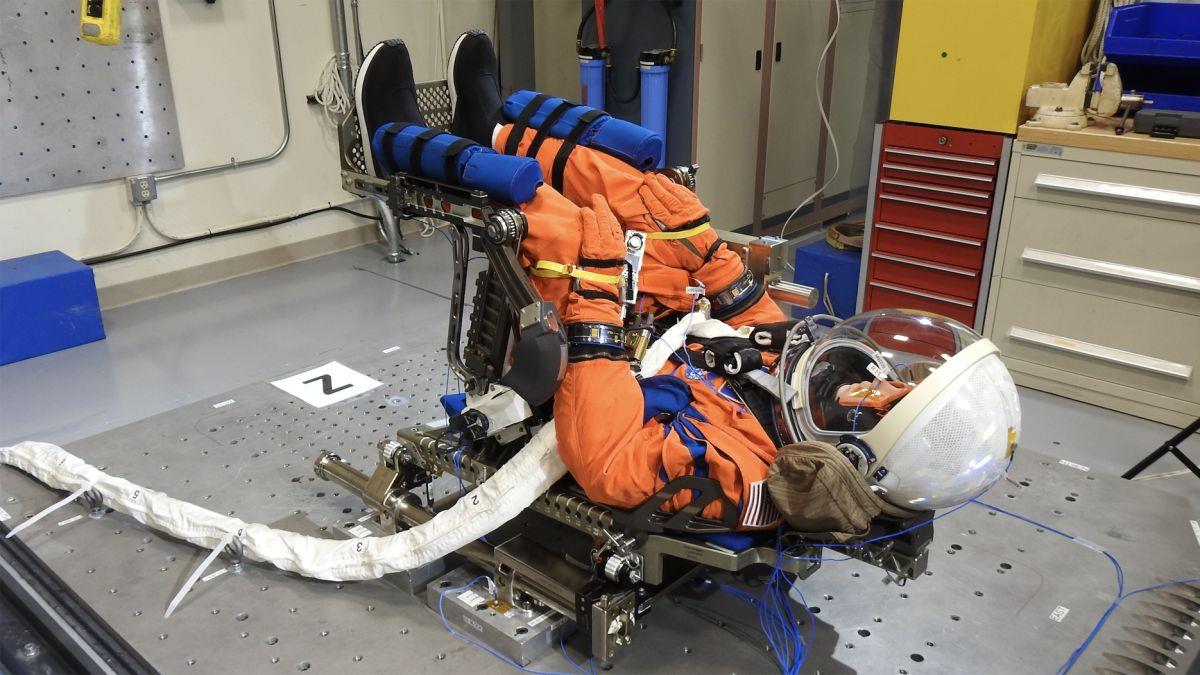 NASA ra mắt vị chỉ huy sắp tiến vào vũ trụ: Không phải con người