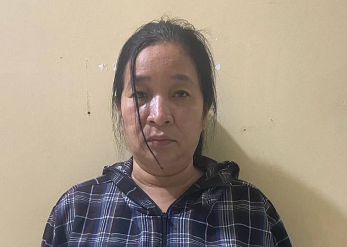 Kẻ lừa đảo người nghèo bị công an bắt quả tang