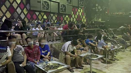 Khởi tố tổng quản l&yacute; qu&aacute;n bar Paradise 89 Club  - Ảnh 1.