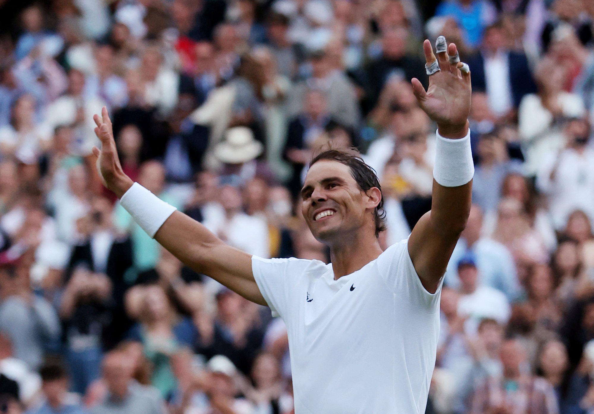 Nadal tái đấu "máy bắn bóng" người Mỹ ở tứ kết Wimbledon 2022