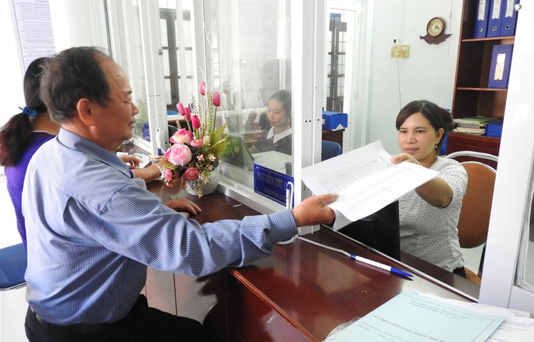 Hoàn thiện quy trình phát triển BHXH tại doanh nghiệp