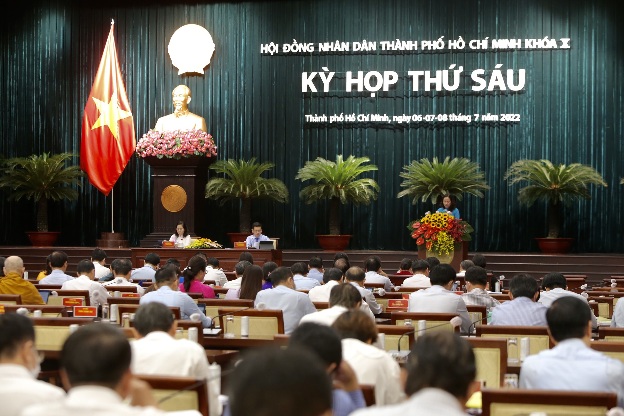 TP HCM th&ocirc;ng qua 40 quyết s&aacute;ch quan trọng - Ảnh 1.