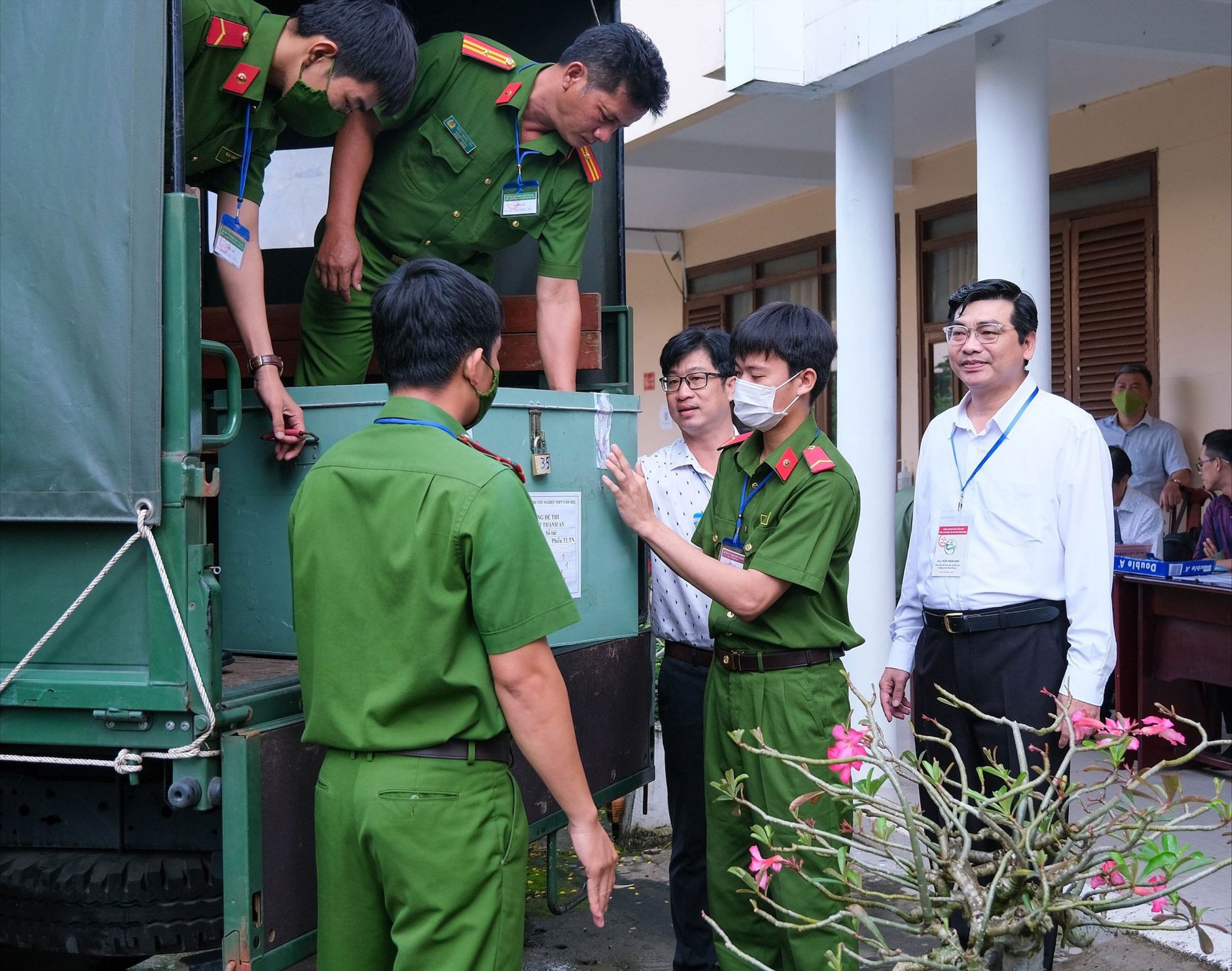 Từ năm 2025 sẽ thay đổi c&aacute;ch thi tốt nghiệp THPT - Ảnh 1.