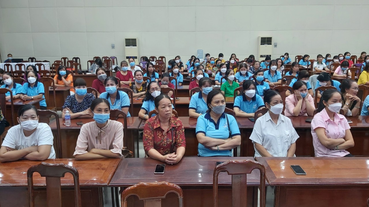 L&agrave;m sao để nữ c&ocirc;ng nh&acirc;n &ldquo;sống khỏe&rdquo; với thu nhập 10 triệu đồng/th&aacute;ng? - Ảnh 3.