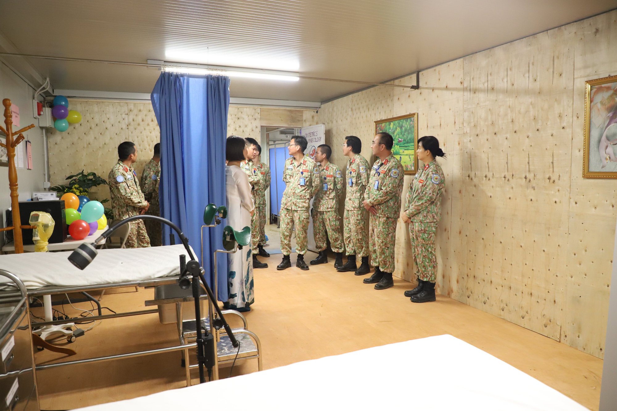 Bệnh viện dã chiến "mũ nồi xanh" Việt Nam khánh thành phòng khám sản khoa tại châu Phi